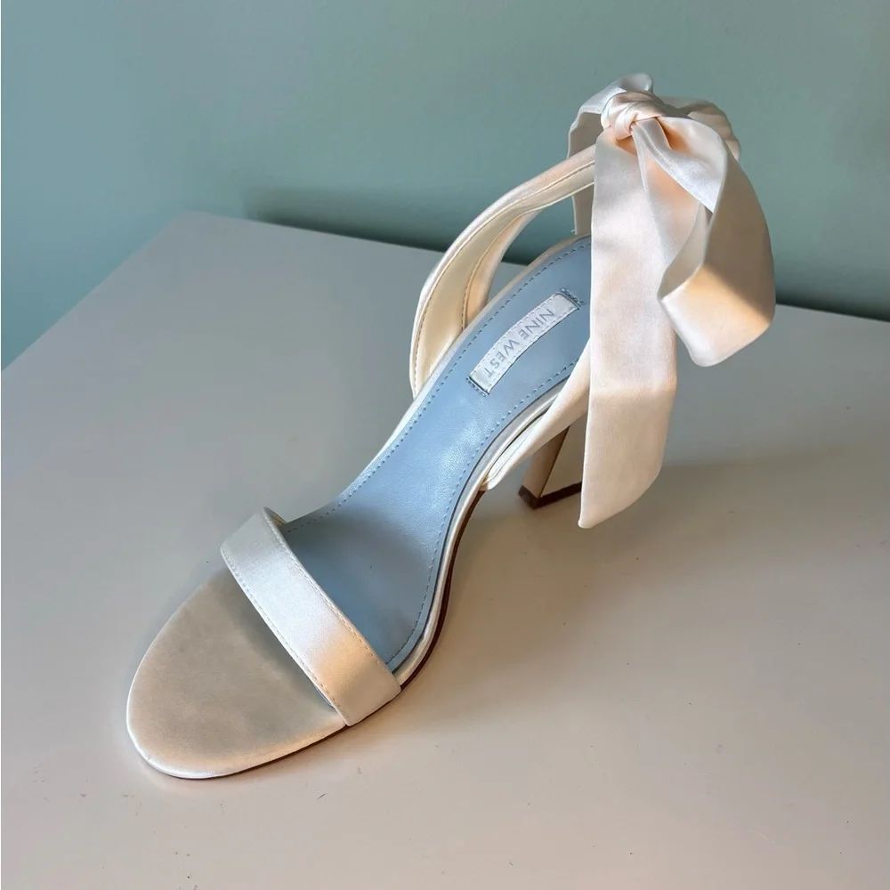 Nine West chic nine